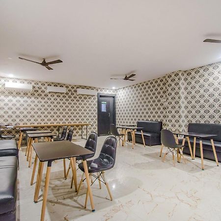 Collection O Mg Guest House 加尔各答 外观 照片